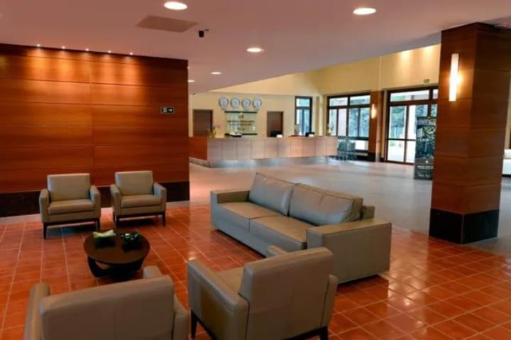 Suite Cond Vista Azul Em Pedra Azul - דומינגוס מרטינס מראה חיצוני תמונה
